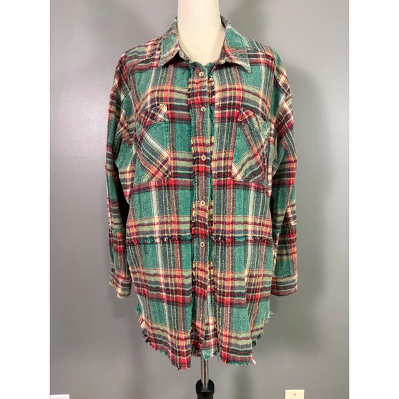 Oli & Hali Tops - Oli & Hali Plaid Button Down Shacket Womens S Green Raw Hem Grunge Shabby Boho